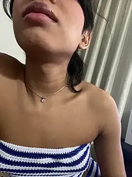 VeronicaSaenzx online show from December 2025 09:09:02 PM