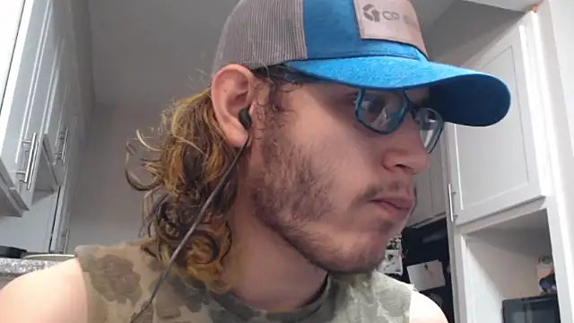 Snapshot of zacthefeetguy chatting on January 2026 02:41:01 PM zacthefeetguy online show from January 2026 02:41:01 PM