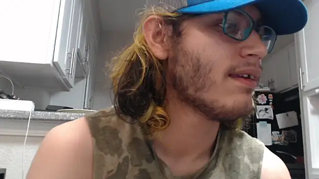 Snapshot of zacthefeetguy chatting on January 2026 02:49:02 AM zacthefeetguy online show from January 2026 02:49:02 AM