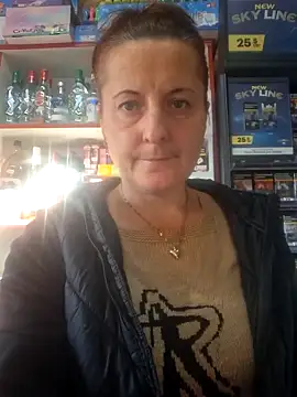 Fluturas2 online show from October 2025 01:56:02 PM