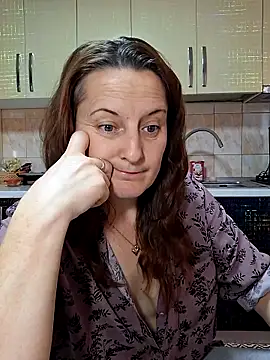 Fluturas2 online show from November 2025 08:17:02 AM