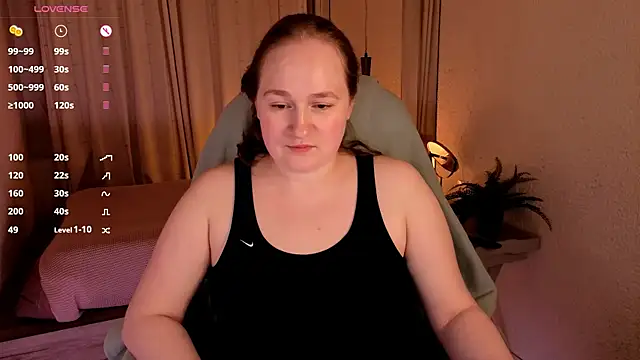 Snapshot of Kitty_Rest_ chatting on May 2026 01:44:02 AM Kitty Rest online show from May 2026 01:44:02 AM