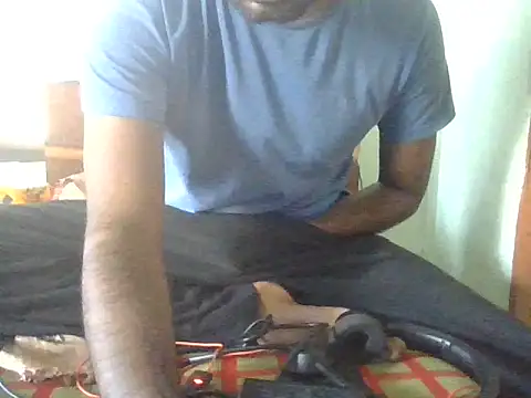 BlackRockPinkHead online show from October 2025 05:29:01 AM