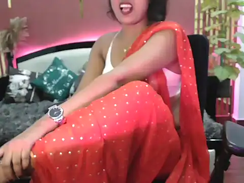 Snapshot of shaalu_sharma chatting on October 2025 08:23:02 AM shaalu sharma online show from October 2025 08:23:02 AM