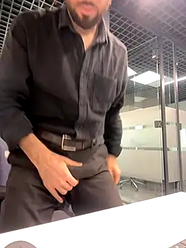 speddy34 online show from September 2025 07:41:01 AM