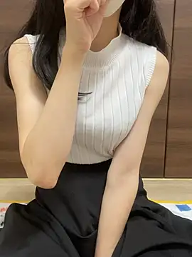 Snapshot of yayoi_jp chatting on June 2026 04:02:02 PM yayoi jp online show from June 2026 04:02:02 PM