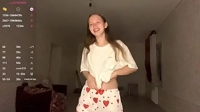 CharlynDini online show from September 2025 04:06:02 PM