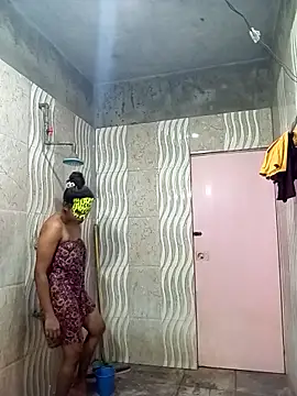 Shani Izu online show from April 2026 07:11:01 AM