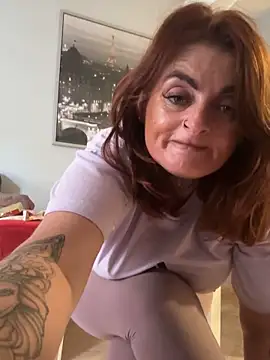 IrishmilfAnna online show from September 2025 04:52:02 PM