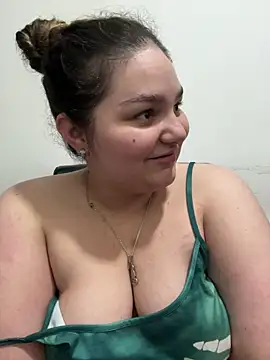 Snapshot of PortuPAWG chatting on April 2026 10:57:02 PM PortuPAWG online show from April 2026 10:57:02 PM