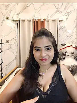 QUEEN-ADITI online show from March 2026 05:46:01 PM