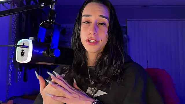 xoFrankie online show from April 2026 06:57:01 AM