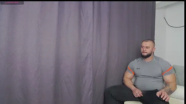 RickyMiami1 online show from December 2025 07:32:01 PM