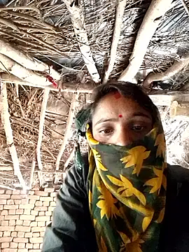 Snapshot of Priyanka_thakurr chatting on December 2025 07:16:02 AM Priyanka thakurr online show from December 2025 07:16:02 AM