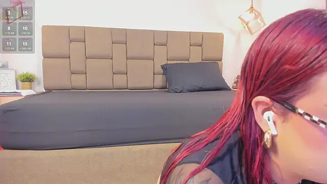 Julieth Rojas online show from February 2026 04:11:01 AM