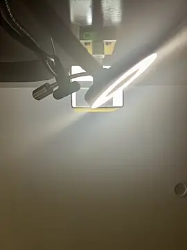 CinnaCakesss online show from March 2026 07:37:02 AM