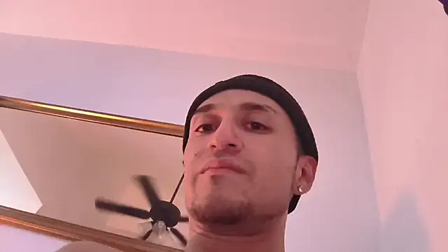 Sicksob online show from April 2026 10:32:01 PM