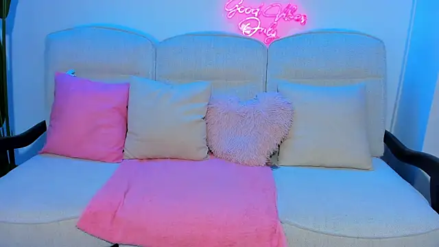 JessicaSky  online show from April 2026 07:59:02 PM