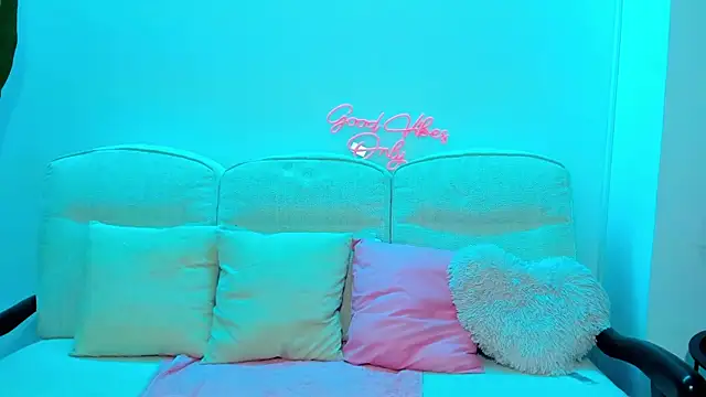 JessicaSky  online show from April 2026 07:58:02 PM