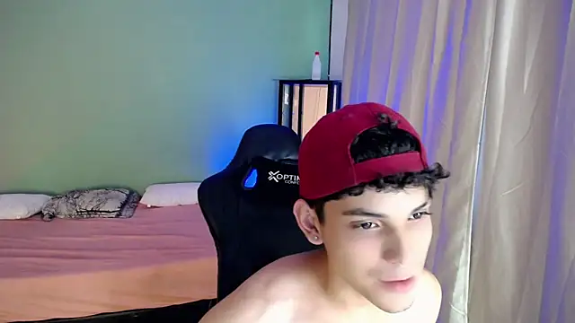 dilan hott  online show from September 2025 09:14:01 PM