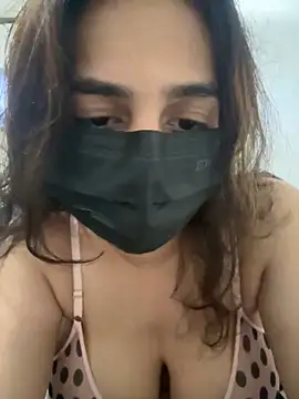 aisha1630 online show from September 2025 04:07:01 PM