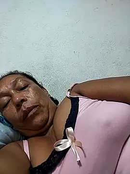 Naomi-Mature online show from September 2025 09:01:01 AM