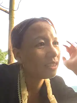 Snapshot of Chao_tay chatting on September 2025 11:18:01 PM Chao tay online show from September 2025 11:18:01 PM
