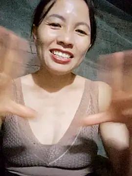 Snapshot of Chao_tay chatting on October 2025 02:57:01 PM Chao tay online show from October 2025 02:57:01 PM