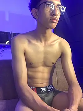 Cj davis  online show from November 2025 12:32:02 AM