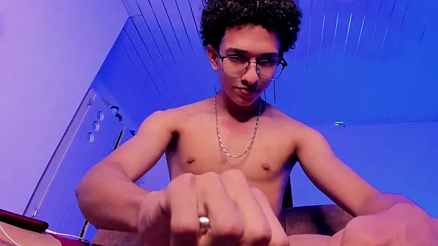 Cj davis  online show from April 2026 03:40:02 AM