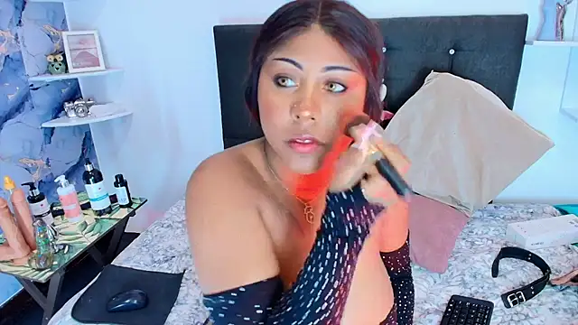 AngelThroatt online show from September 2025 02:51:01 PM