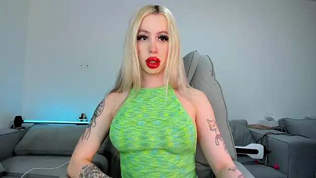 Sweet Soffi online show from December 2025 02:52:02 AM