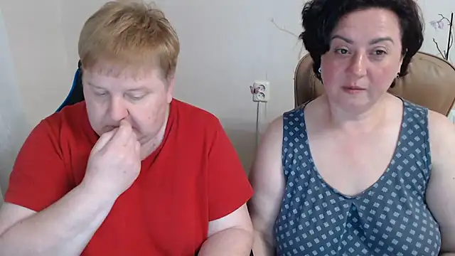 Snapshot of Bertie_Adeline chatting on June 2026 07:12:02 PM Bertie Adeline online show from June 2026 07:12:02 PM