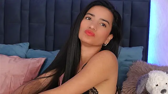 Snapshot of EmilyPrincy chatting on October 2025 11:40:01 AM EmilyPrincy online show from October 2025 11:40:01 AM