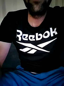 Snapshot of fearleass chatting on September 2025 09:05:01 PM fearleass online show from September 2025 09:05:01 PM