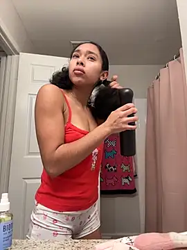 Snapshot of cupcakemia chatting on September 2025 03:27:02 PM cupcakemia online show from September 2025 03:27:02 PM