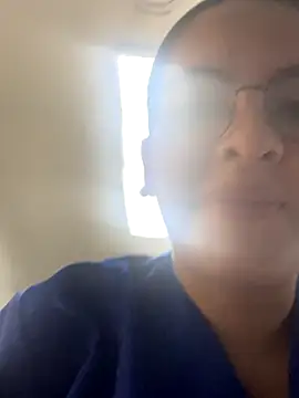 marianm29 online show from January 2026 01:13:02 PM