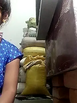 Snapshot of Sapna-Yadav chatting on September 2025 03:55:01 PM Sapna-Yadav online show from September 2025 03:55:01 PM