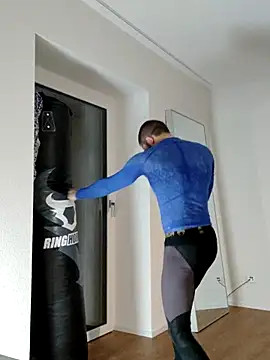 EyesNeverLies online show from September 2025 03:23:02 AM