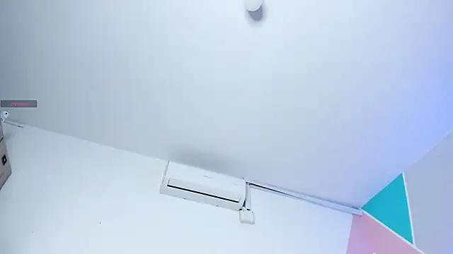 mara winters  online show from November 2025 12:48:02 PM