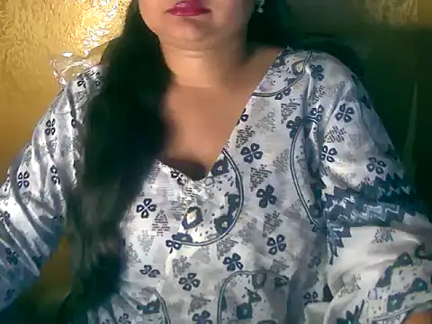 Snapshot of Saniya_K chatting on October 2025 12:26:01 PM Saniya K online show from October 2025 12:26:01 PM