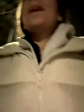 FroggyAnna online show from November 2025 06:20:01 PM