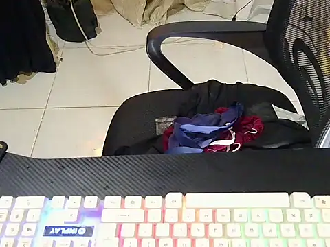 honeyLushess online show from December 2025 08:37:02 PM