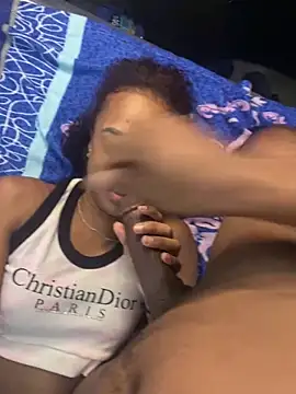 Snapshot of sexy-colombiana chatting on November 2025 05:00:02 PM sexy-colombiana online show from November 2025 05:00:02 PM