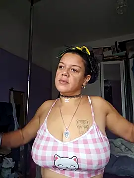 GoddessChantelle online show from October 2025 01:55:02 PM