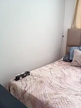 Snapshot of LoanaSantos chatting on February 2026 10:10:02 PM LoanaSantos online show from February 2026 10:10:02 PM