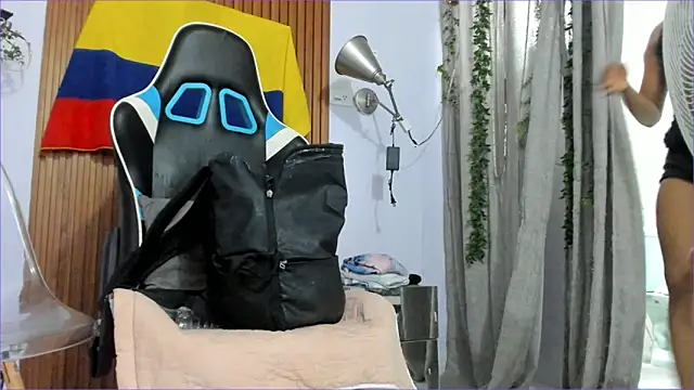 Snapshot of galactica_ chatting on September 2025 11:32:01 AM galactica online show from September 2025 11:32:01 AM