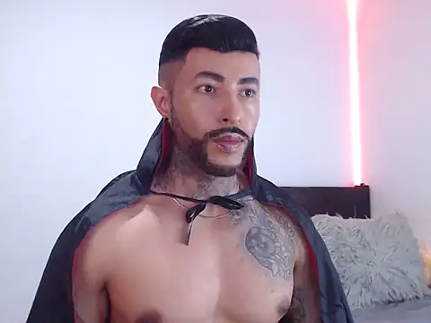 andrea de lucaa online show from October 2025 03:52:02 AM