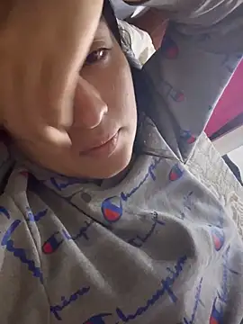 RAKEL37 online show from April 2026 01:31:02 AM