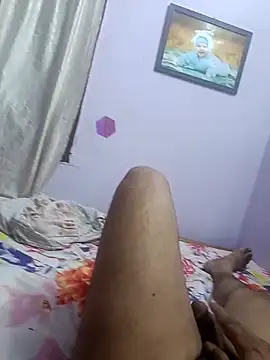 maddy3108 online show from September 2025 04:12:01 AM